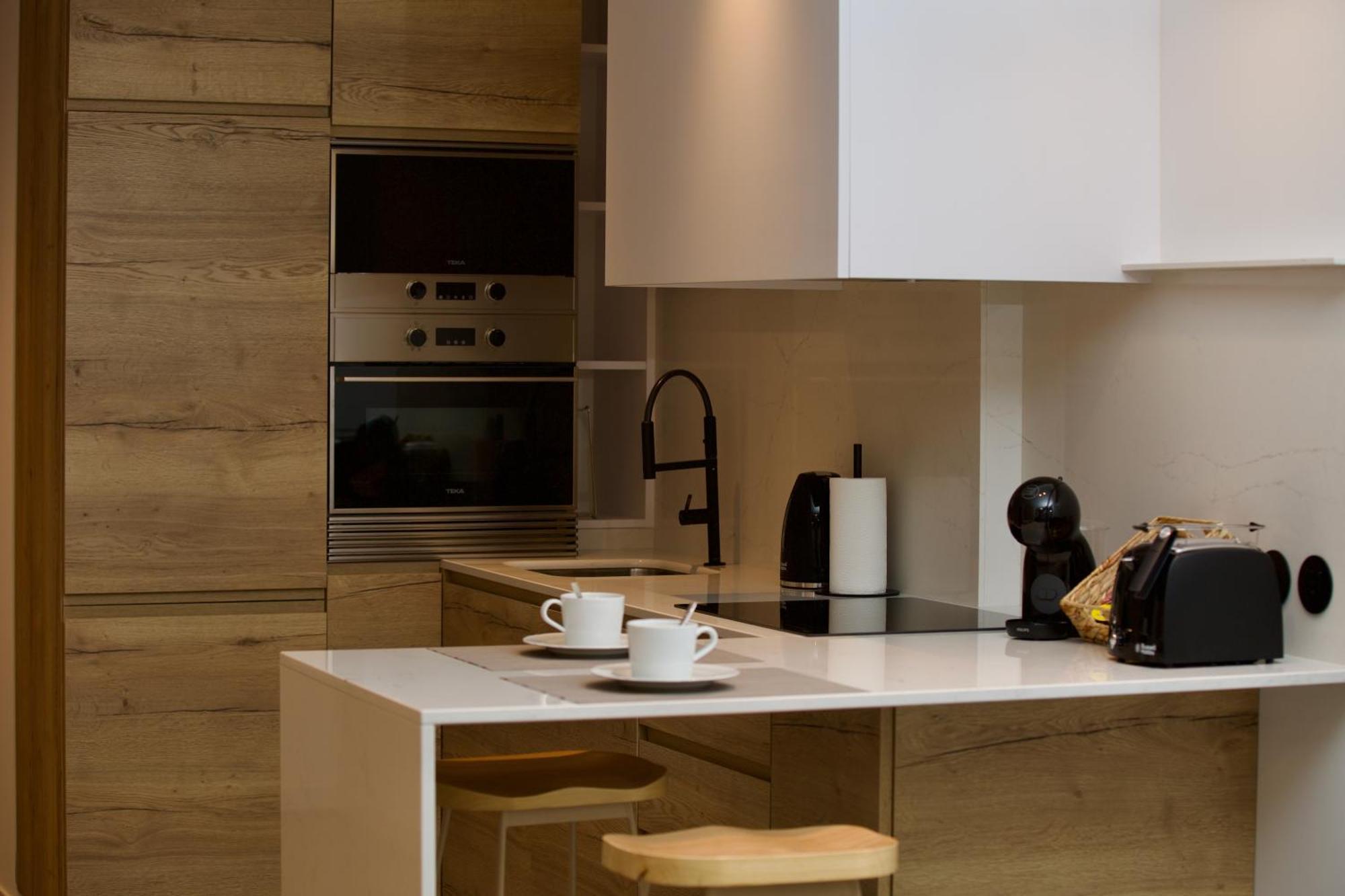 Suite 202 - 1 Bedroom Suite In Amando Perez Suites 리바데오 외부 사진